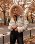 geometric-of-beige-flo-clo-ss25