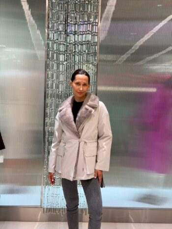 Lighr grey parka